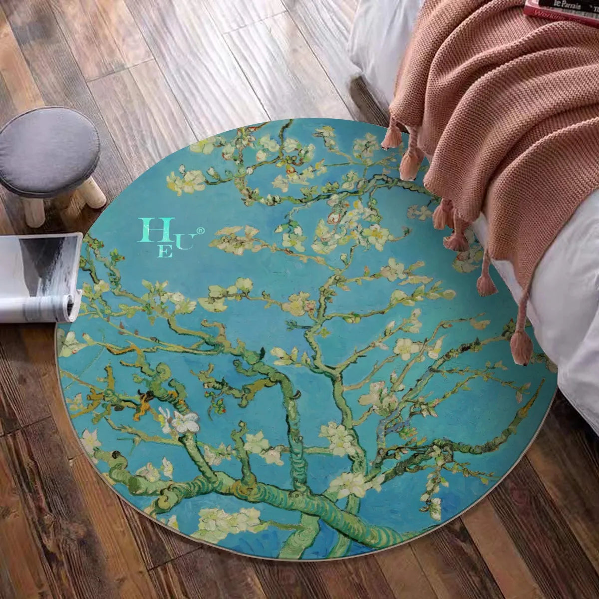 Hue® X Van Gogh Round Rug "Almond Blossom"